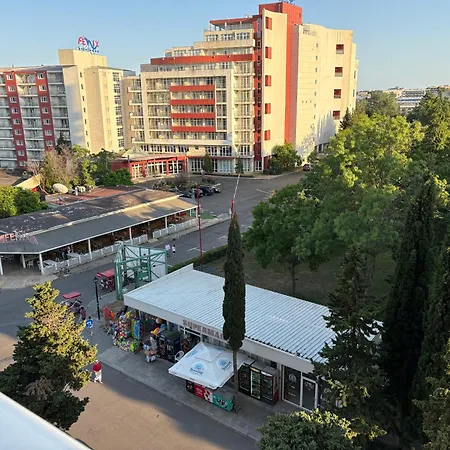 Miramar Palace 615s * סאני ביץ'