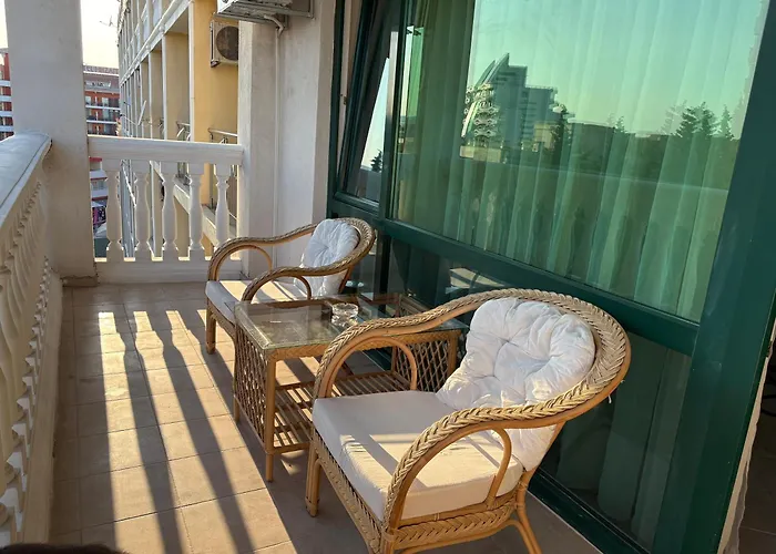 Miramar Palace 615s דירה סאני ביץ'