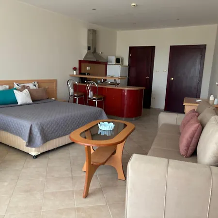 Miramar Palace 615s Lägenhet